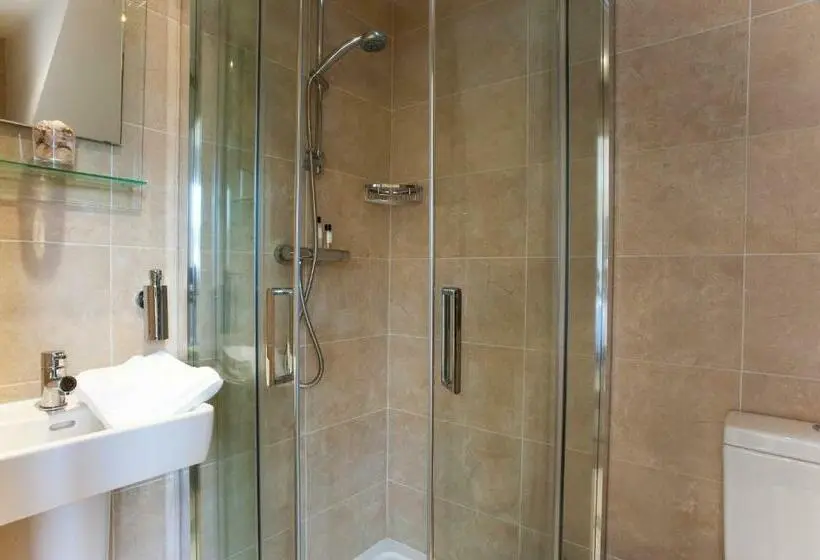 Standard-huone, Nearwater