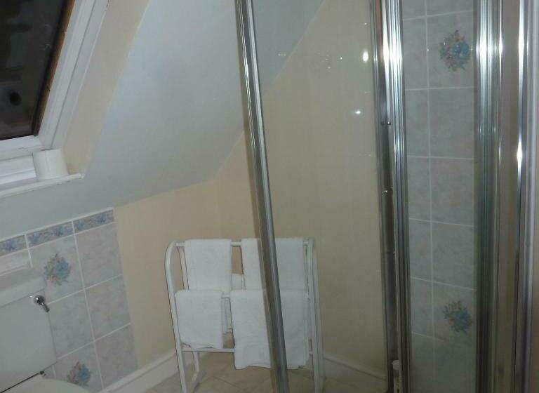 家庭套房, The Garden House Grittleton