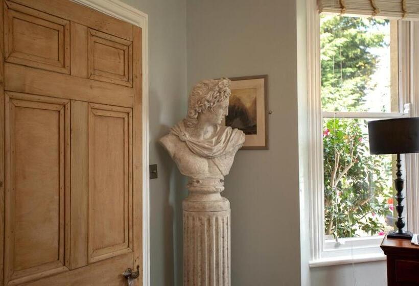 キングサイズベッドのスーペリアルーム, Treherne House & The Malvern Retreat