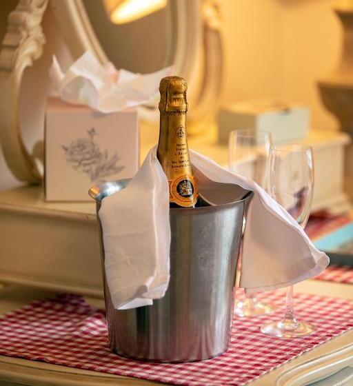 スタンダードルーム, Treherne House & The Malvern Retreat