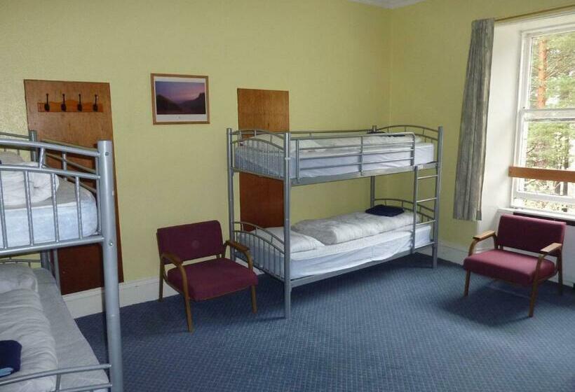חדר סטנדרט לארבעה, Braemar Youth Hostel