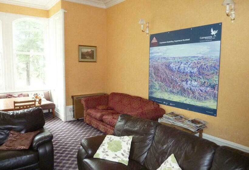 חדר סטנדרט לארבעה, Braemar Youth Hostel