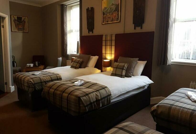 غرفة عائلية, Fairburn