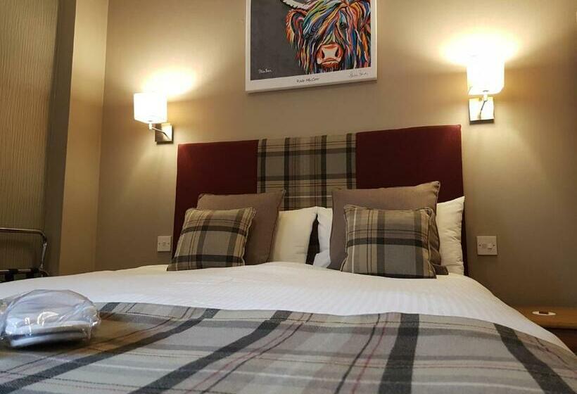 غرفة قياسية, Fairburn