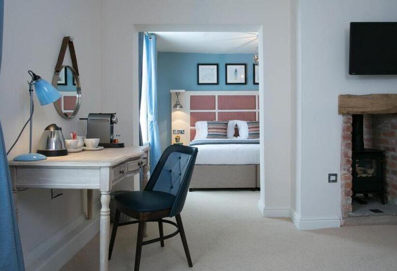 스위트, The Farmhouse