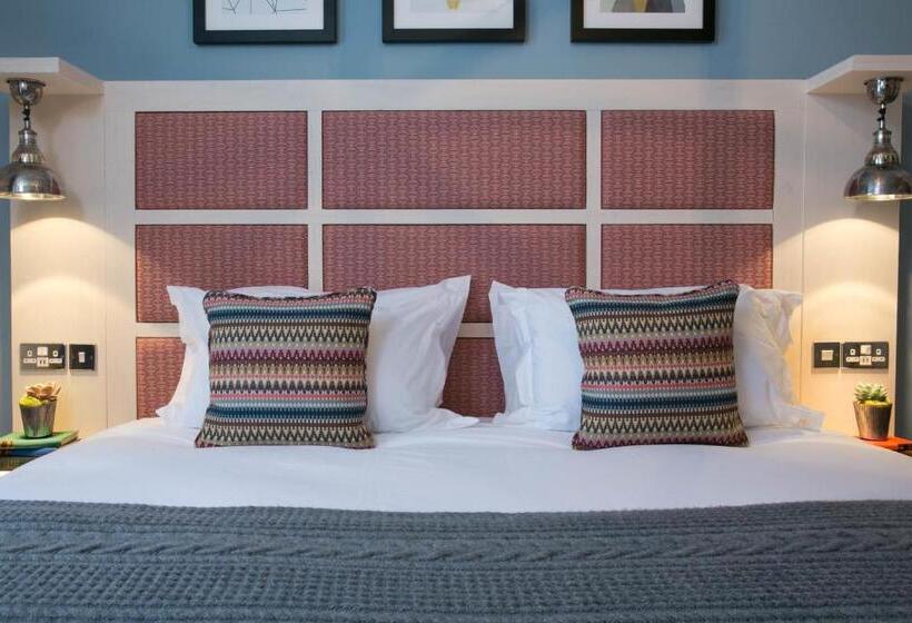 스위트, The Farmhouse