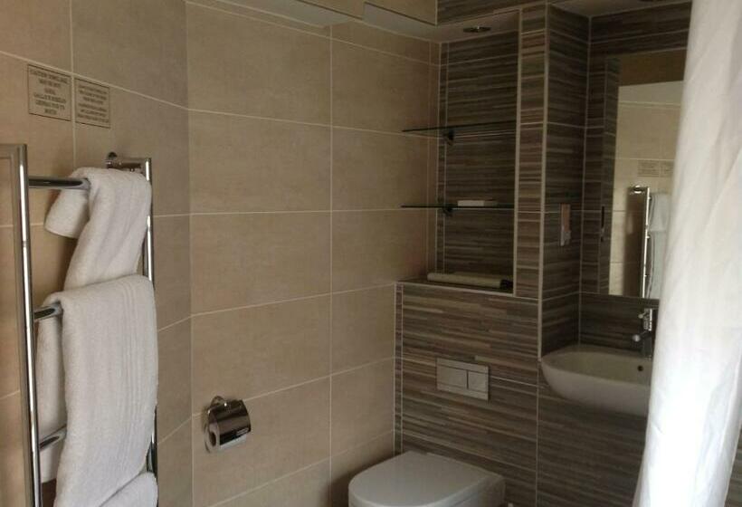 غرفة قياسية فردية, The Wyndham Arms Wetherspoon