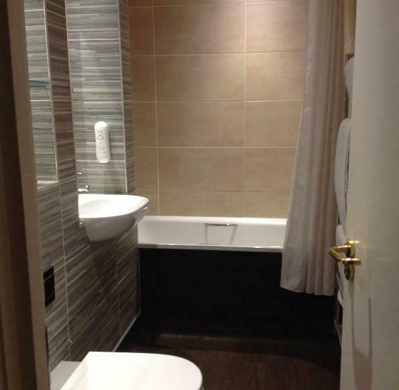 غرفة قياسية, The Wyndham Arms Wetherspoon