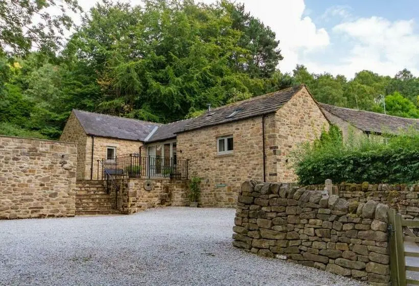 ２ベッドルームハウス, Robin Hood Farm B&b