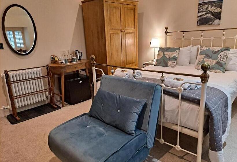 חדר סטנדרט עם מיטת קינג, Robin Hood Farm B&b