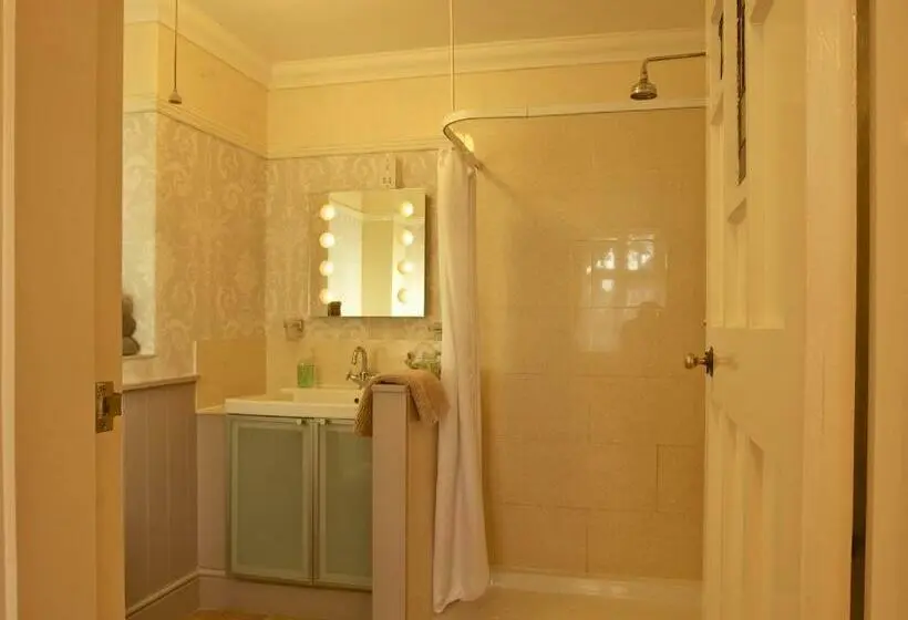 スタンダードルーム, Acorn Guest House In Hull