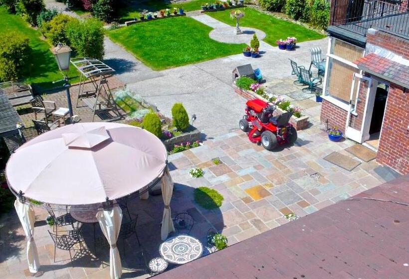 Номер Стандарт, Acorn Guest House In Hull