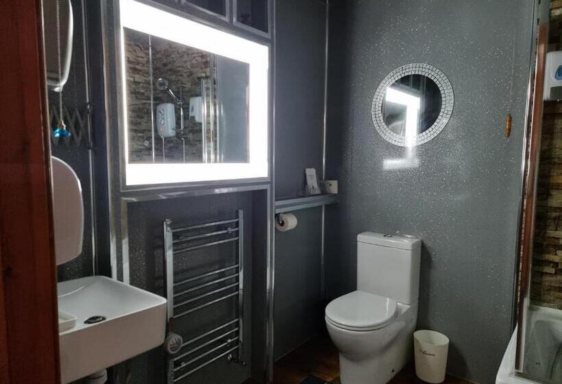 스탠다드 룸, Castle Lodge   Brecon Beacons Accommodation