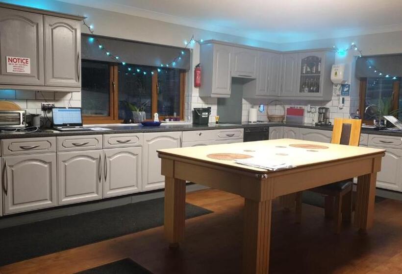 스탠다드 룸, Castle Lodge   Brecon Beacons Accommodation