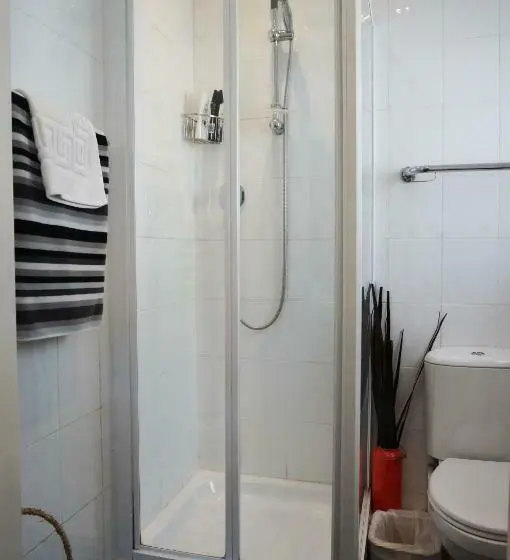 Superior-huone, Ship Stores Guest House