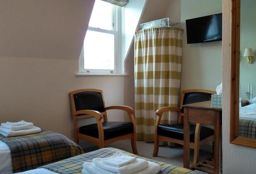 Номер Стандарт, Swiss Court Guest House