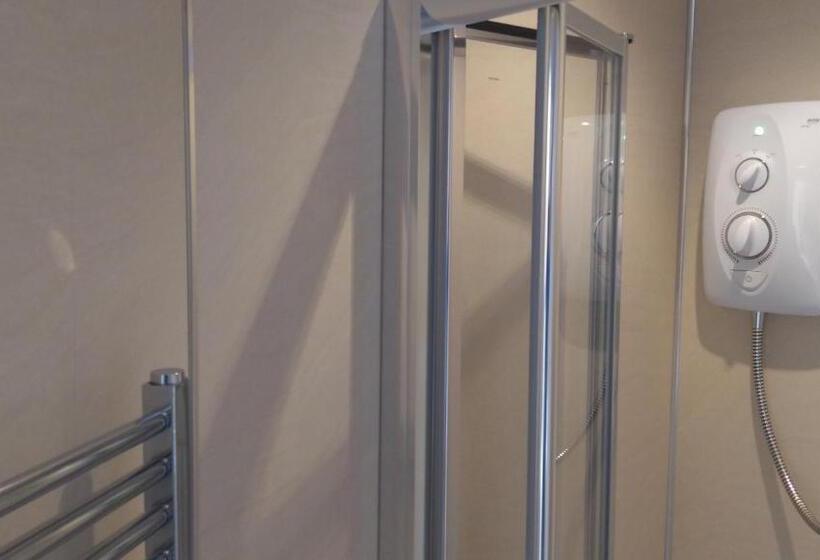 חדר סופריור יחיד, Swiss Court Guest House