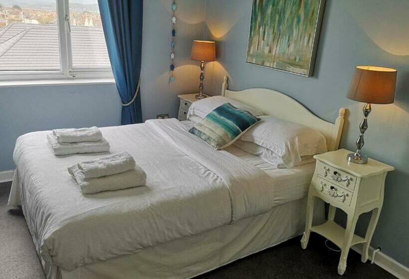 استودیو استاندارد با تخت کینگ, The Sunfold