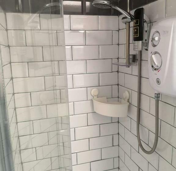 استودیو استاندارد با تخت کینگ, The Sunfold