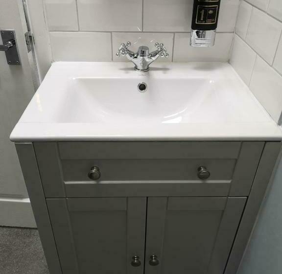 استودیو استاندارد با تخت کینگ, The Sunfold