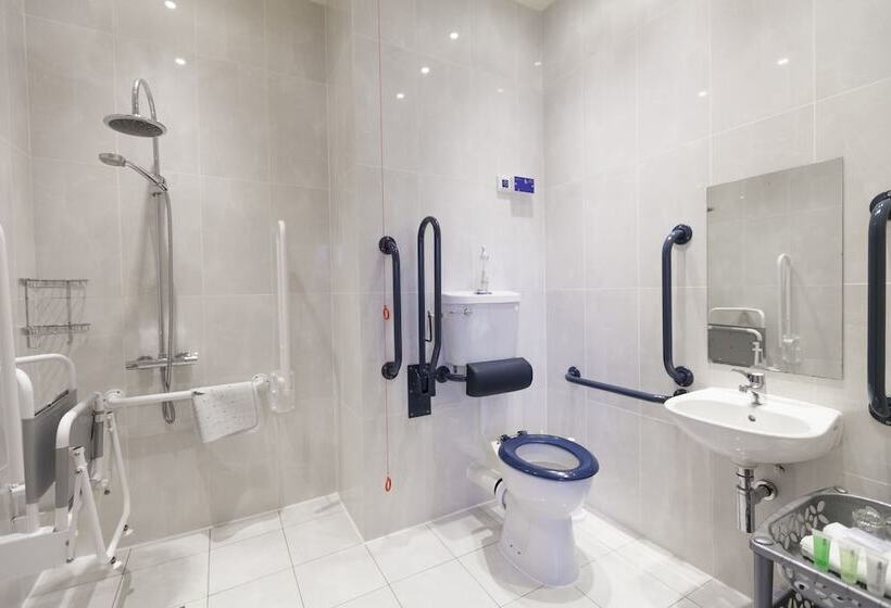 חדר סטנדרט, Dudsbury Golf Club   And Spa