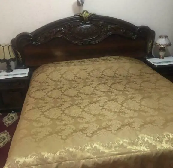 اتاق لوکس خانوادگی, Hostel Temuri