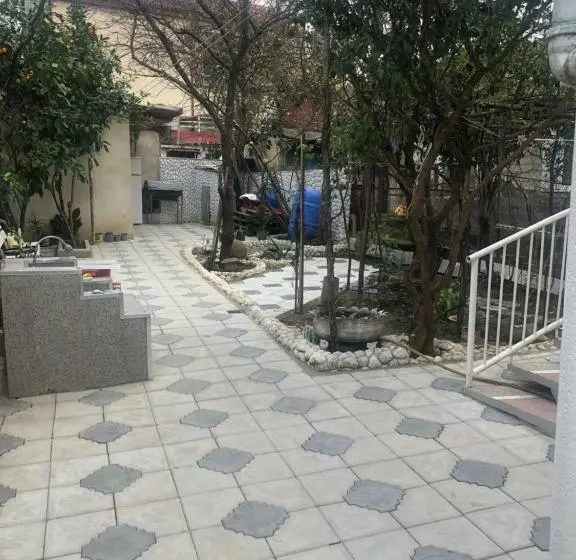 اتاق استاندارد یک نفره, Hostel Temuri
