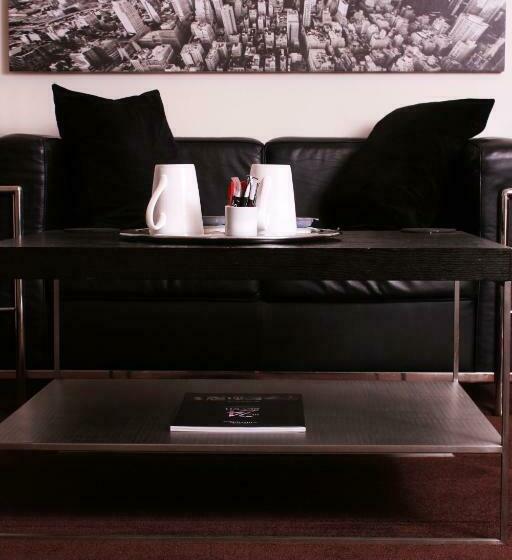 Люкс, 61 Warwick Road