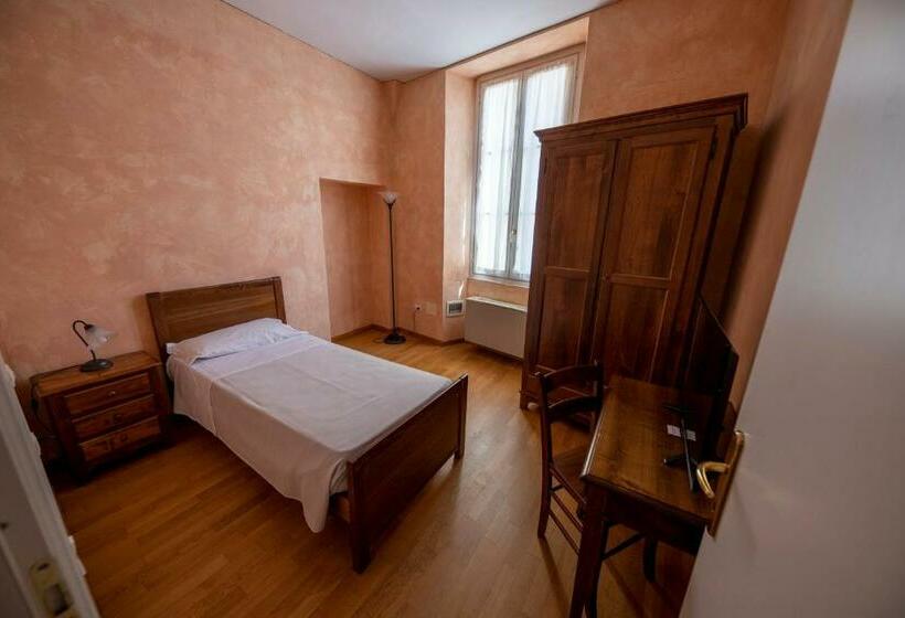 غرفة قياسية فردية, Albergo Dell Academia
