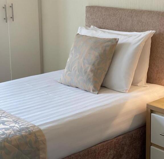 スタンダードシングルルーム, Craigydon