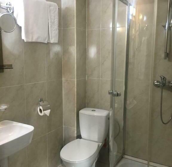 اتاق استاندارد یک نفره, Edelweiss