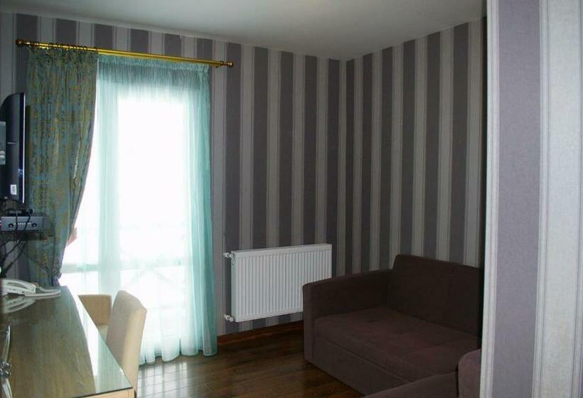 سوییت, Edelweiss