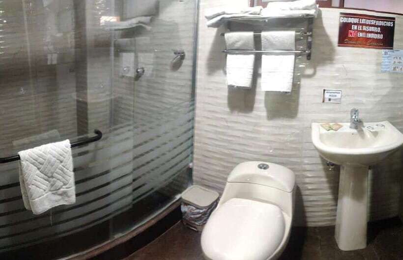 스탠다드 룸, La Kapital