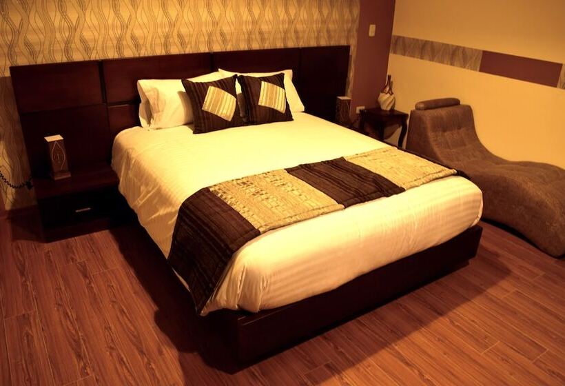 스위트, La Kapital