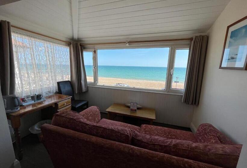 غرفة قياسية مطلّة علي البحر, Navigator