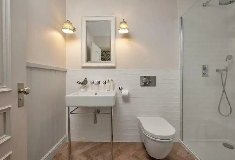 デラックスルーム, Nevill Arms Inn