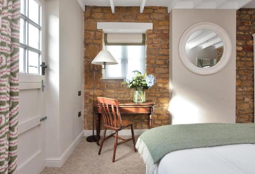 غرفة ديلوكس, Nevill Arms Inn