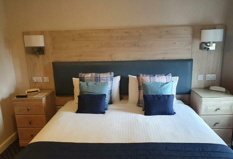 Номер Стандарт, Sunninghill