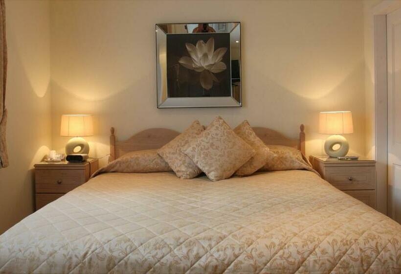 Номер Стандарт, Sunninghill