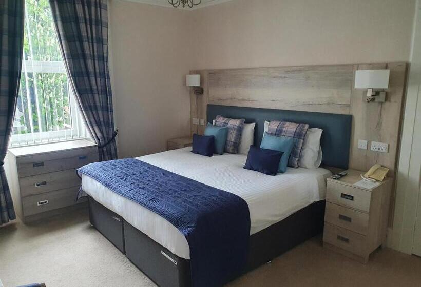 Номер Стандарт, Sunninghill