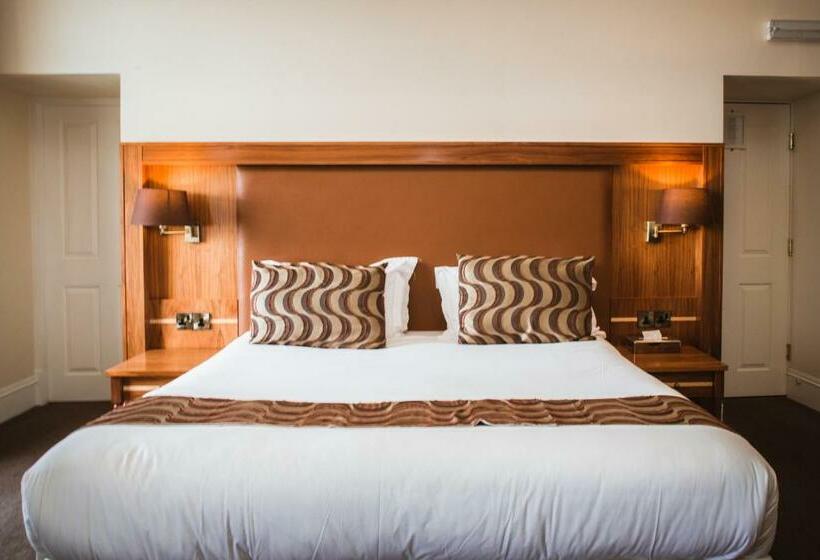 Семейный Номер Вид на Море, The Bank