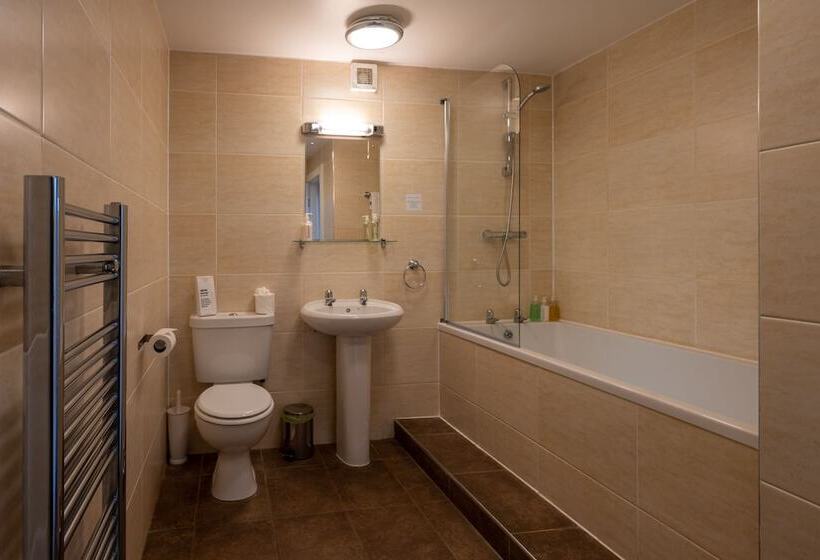 Номер Стандарт, The Bank