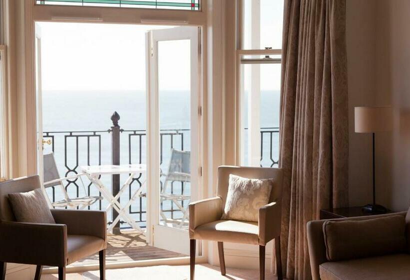 جناح, The Hambrough