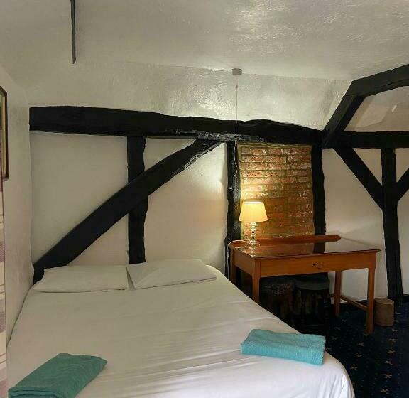 Номер Стандарт, The King S Lodge