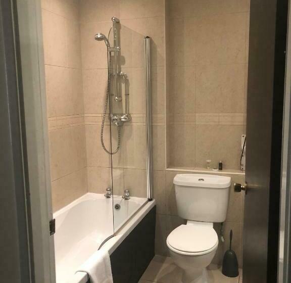 اتاق استاندارد, The Sitwell Arms