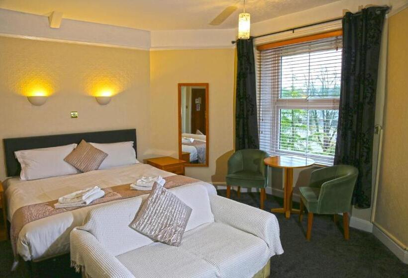 غرفة سوبيريور, Westberry