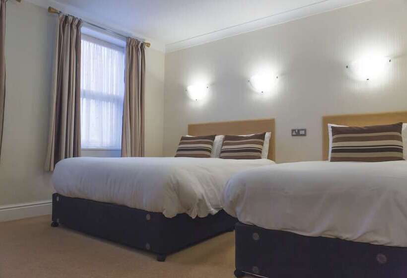 스탠다드 트리플 룸, Wycliffe