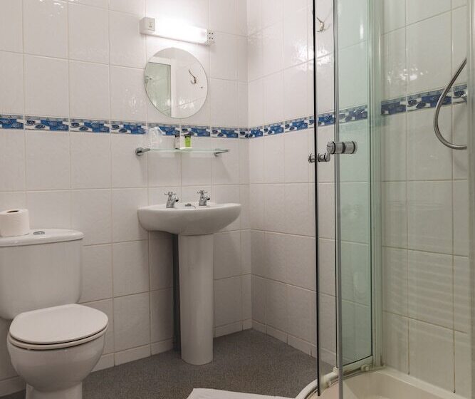 스탠다드 룸, Wycliffe