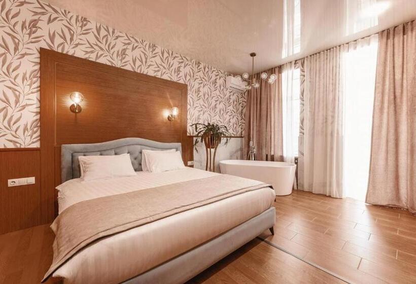 سوئیت 2 خوابه, Park Hotel Tskaltubo   Balneo Resort