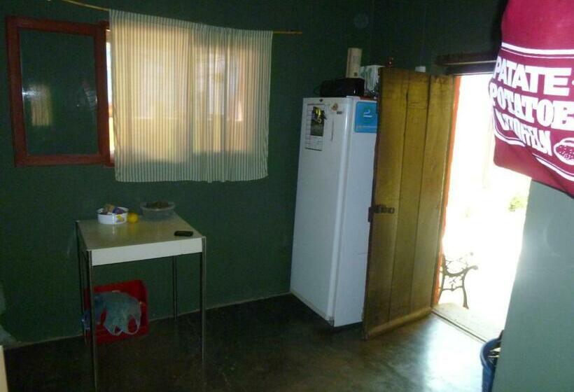 מיטה בחדר משותף, Casa Colores